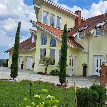Appartement Schober Kukmirn Zewnętrze zdjęcie